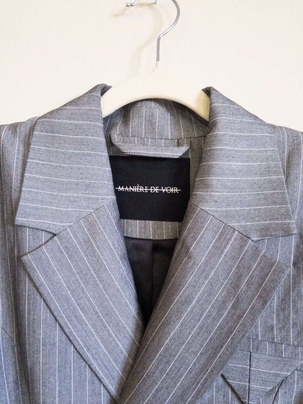 Manière de Voir Delphine Pinstripe Wrap Tie Blazer Black US 2 - Picture 5 of 9